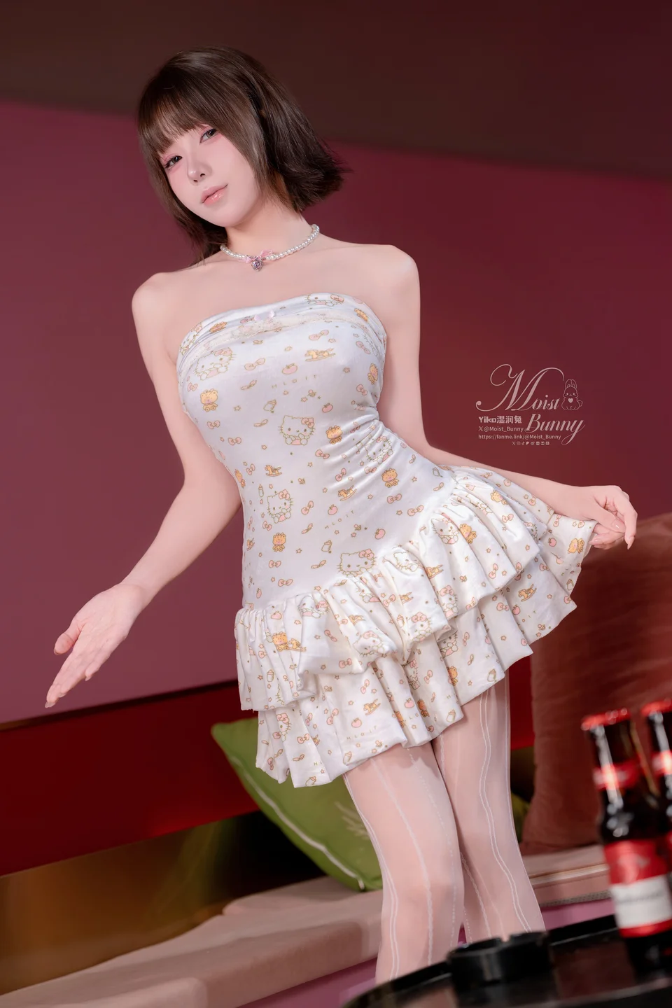 咬一口兔娘Yiko湿润兔_25年11月订阅作品『公主小妹』96P,1V_2_25GB tg@simisebaisi 【丝足阁】006.webp